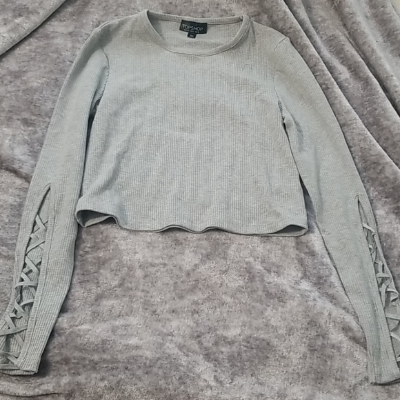 Topshop Tops - NWOT Topshop grey crop top